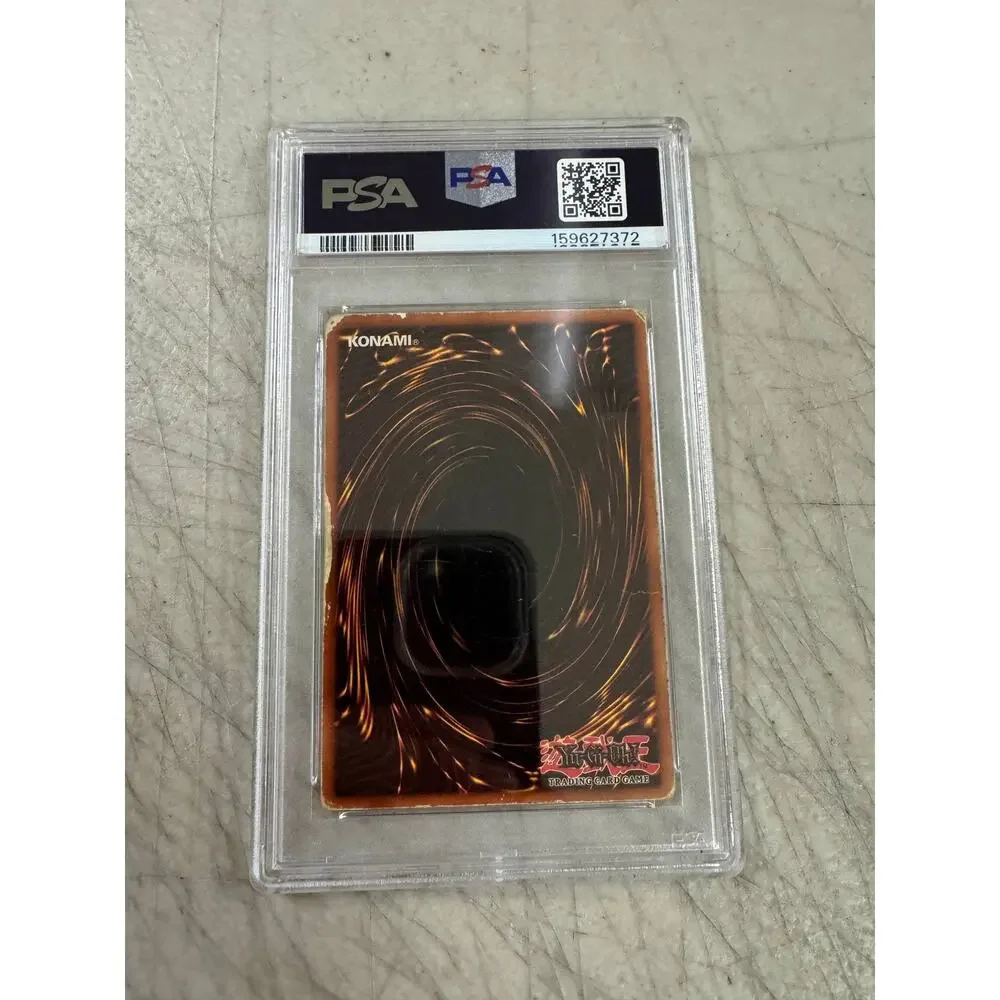 2002 Yu-Gi-Oh SDK-001 Blue-Eyes White Dragon Starter Deck Kaiba PSA 2 Good